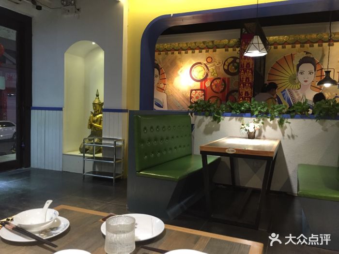 遏制药品不合理涨价行为青海严查745种药品价格_火狐电竞官网(图2) 火狐电竞平台